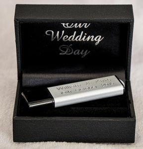 Presentation Flash Drive / Cases